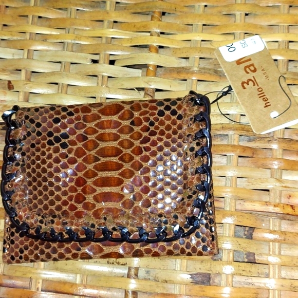 Hello 3aM Forever Lizard Embossed Leather brown change purse - Picture 4 of 10
